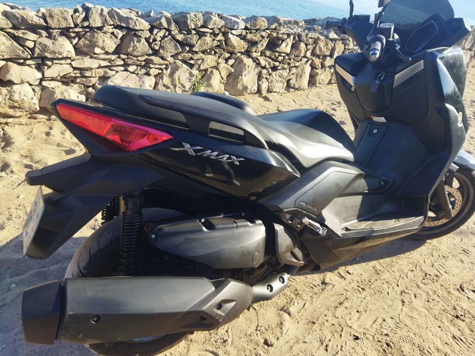 Yamaha XMAX 400 (15)