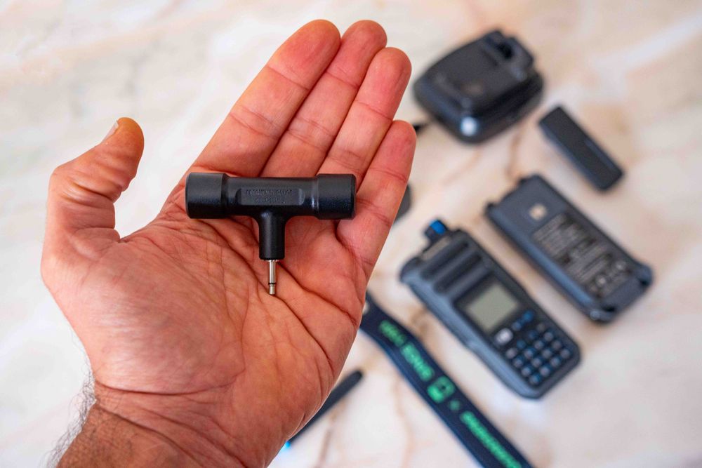 Radio Walkie talkie Quansheng TK-11(5) 10W VHF/UHF,novo na embalagem!