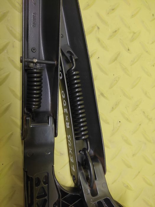 lexus rx300 ramię wycieraczki przód