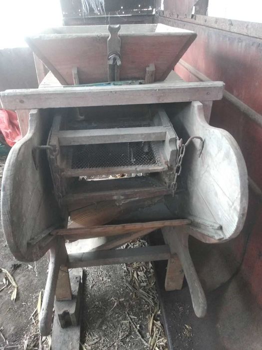 Продам січкарню, віялку, коробку, центрифугу, паливну, диск