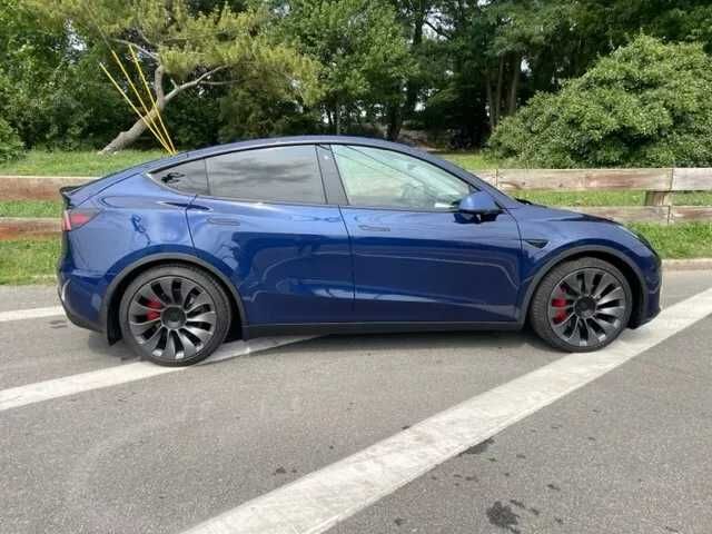 2021 Tesla Model Y Perfomance