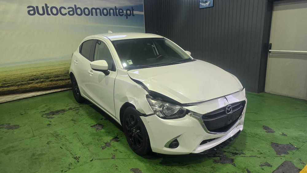 Mazda 2 1.5 SkyActive - Salvado