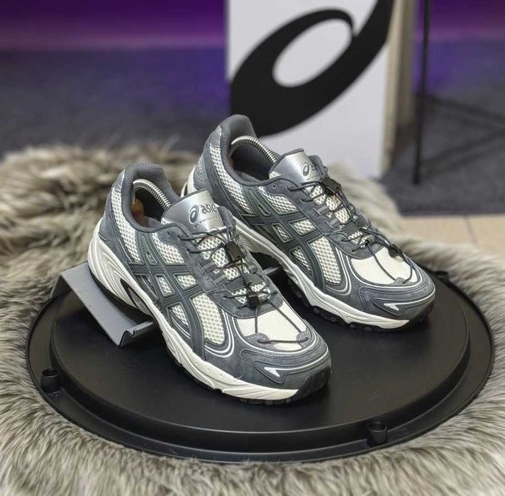 Мужские кроссовки Асикс серые замшевые сеточка Asics