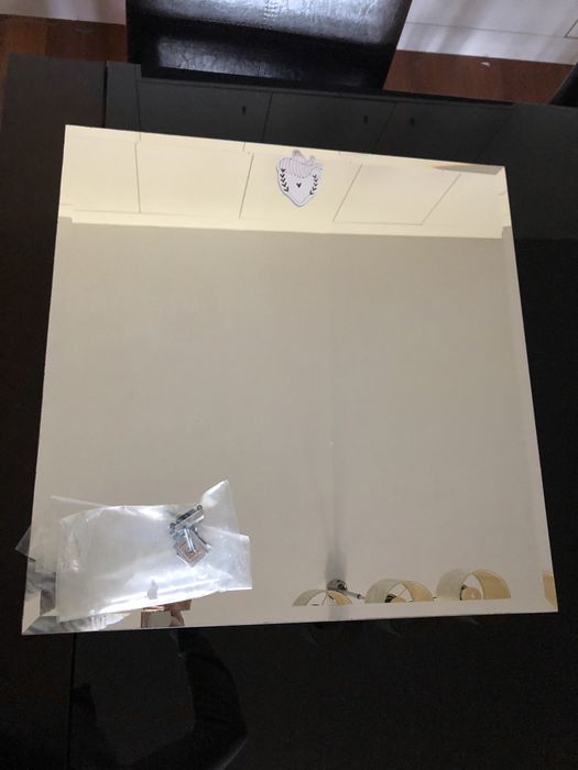 Espelho IKEA com ferragens64564207260162120