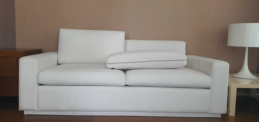 Sofa 3 lugares em crú