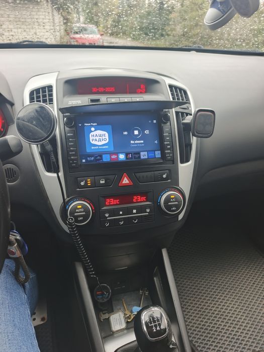 Автомобіль Kia Сeed 2012