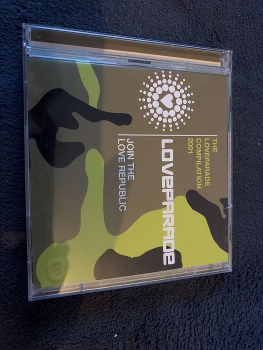 Loveparade 2001 Join the love republic 2CD Compilation Love Parade