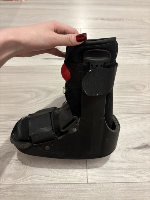 Orteza stopowo-goleniowa krótka