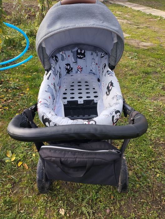 Продам коляску.Одне положення