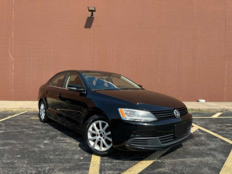 Volkswagen Jetta      2013