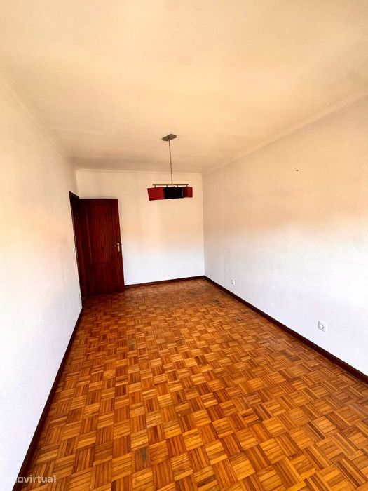 Andar de moradia T3 com garagem, em Ermesinde