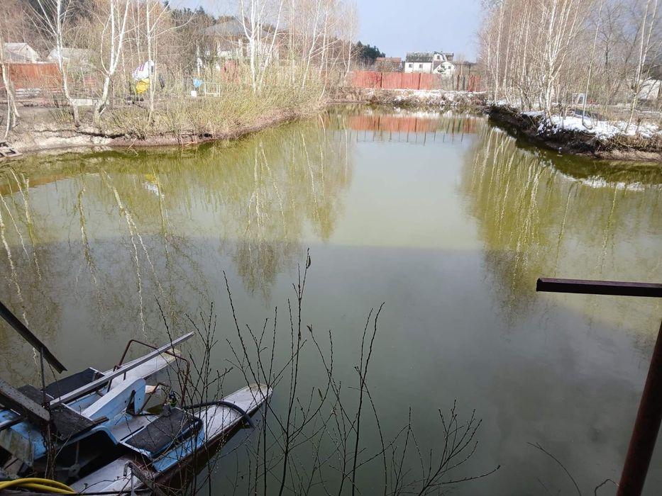 Здається будинок,кінець Богунії,для 3-5 чоловіків.