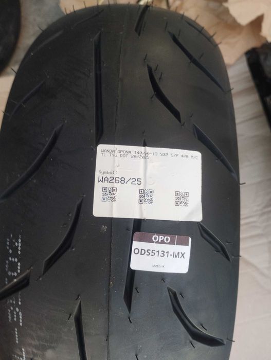 Pneu 140/60-13 57P NOVO