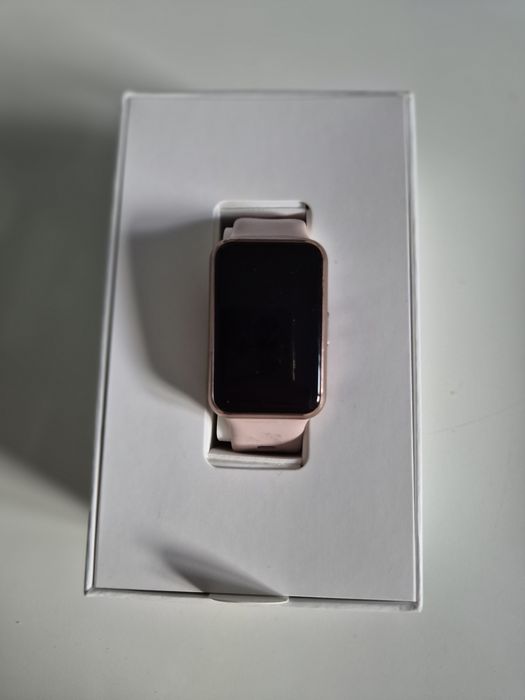 Zegarek sportowy smartwatch Huawei Watch FIT