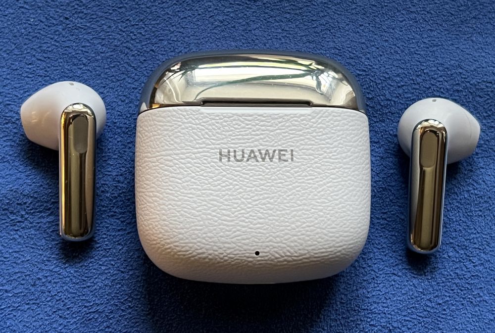 Отличный подарок HUAWEI FreeBuds SE 3
