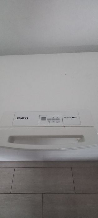 Combinado Encastre IKEA TINAD (NOVO) + Arca Vertical SIEMENS 312L