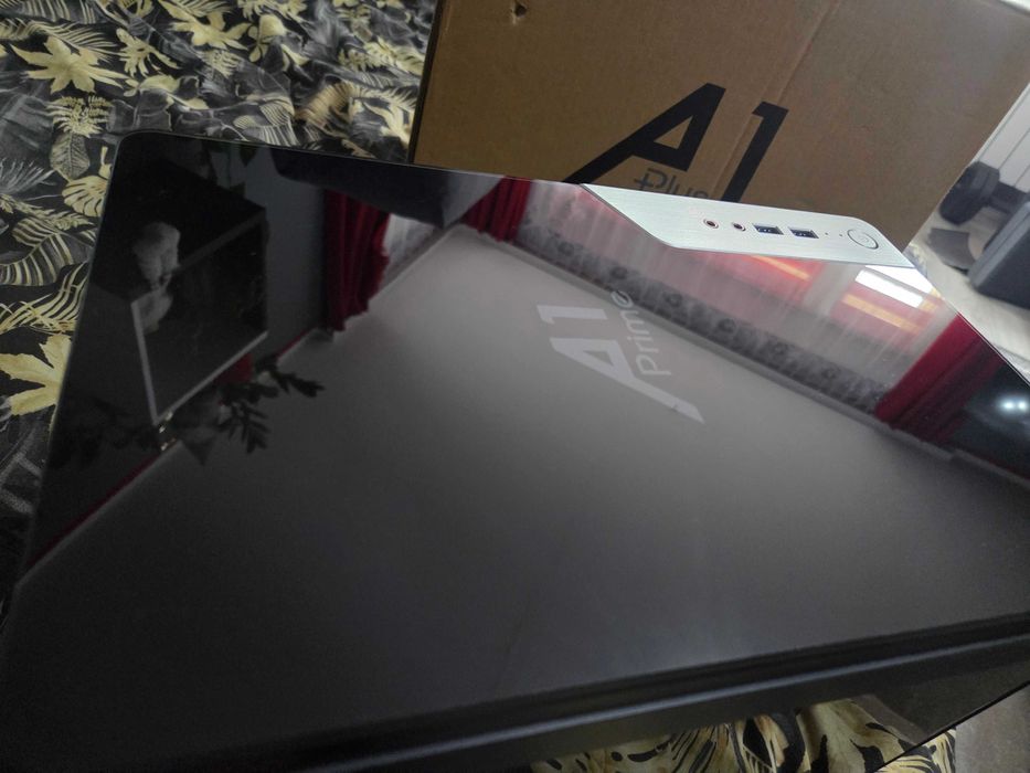 Obudowa InWin A1 Prime |  Zasilacz PF750W