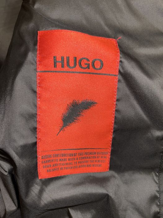 Зимовий пуховийк Hugo boss  новий