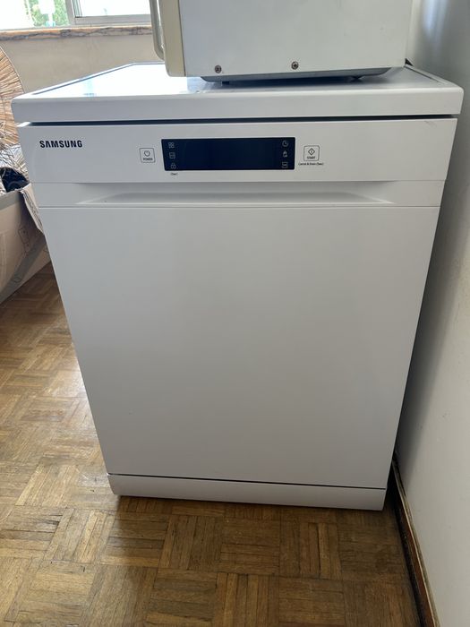 Máquina de lavar a loiça Samsung