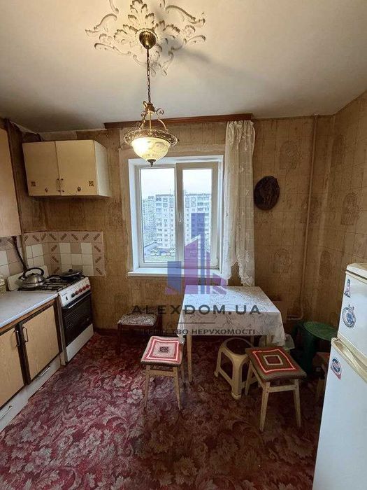 Продаж 1к квартири вул. Червоної Калини(Маяковського) 81-Б