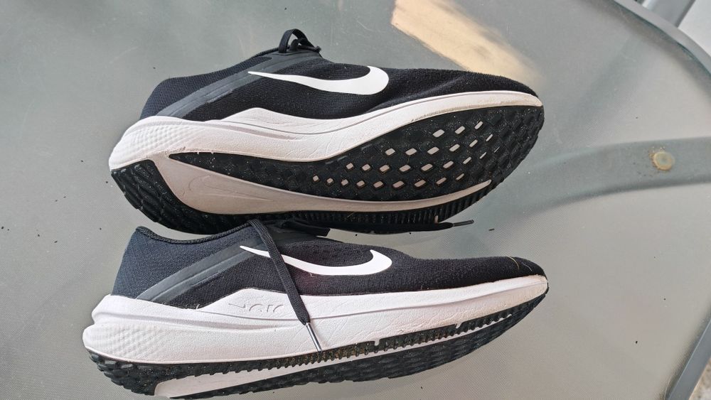 Sapatilhas / Ténis Nike Running Black & White