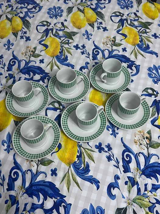 Conjunto de 6 Chávenas com Pires – Fine Porcelain (Porcelana Fina)