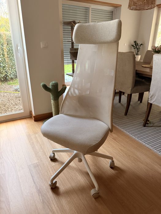 Cadeira de escritôrio IKEA grátis