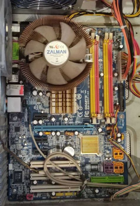 Материнська плата Gigabyte GA-965P-S3, Intel Core 2 Duo, 4 GB