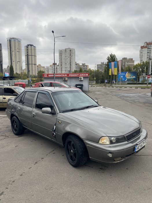 Продам Део Нексію гарну