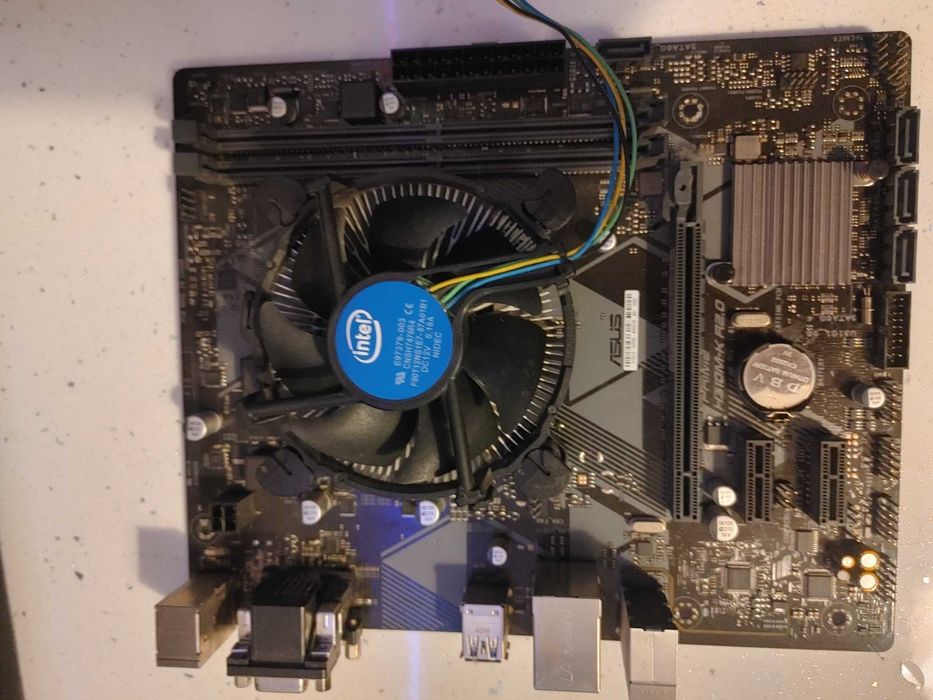 Płyta główna Asus H310M-K R2.0 mini ATX plus procesor i5-8400