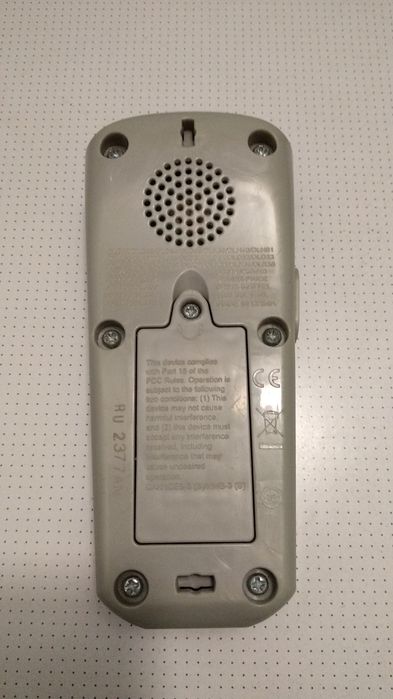 Детский развивающий телефон Fisher & Price.