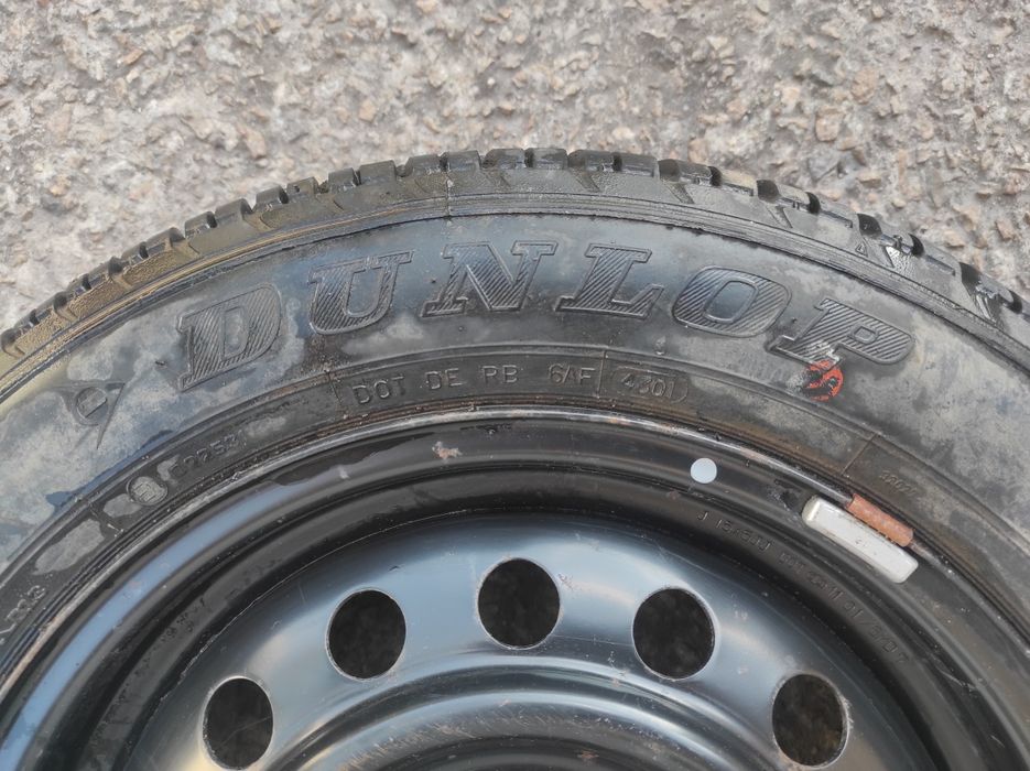Запасне колесо Dunlop 195/60 R15 з Toyota Corolla 2004