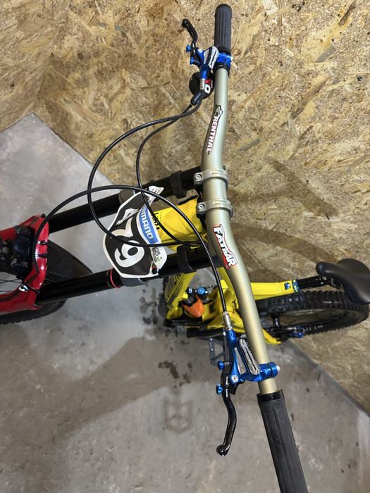 Commencal v4 supreme 2017