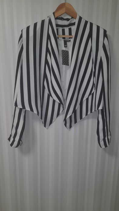 Жіночий вкорочений жакет H&M