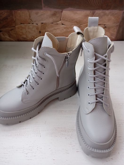 Нові зимові,натуральна шкіра 36;37;38,є інші моделі по оному розм