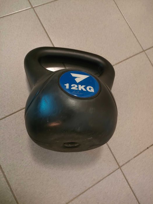 Kettlebell odważnik kulowy Seven 12 kg bitumiczny
