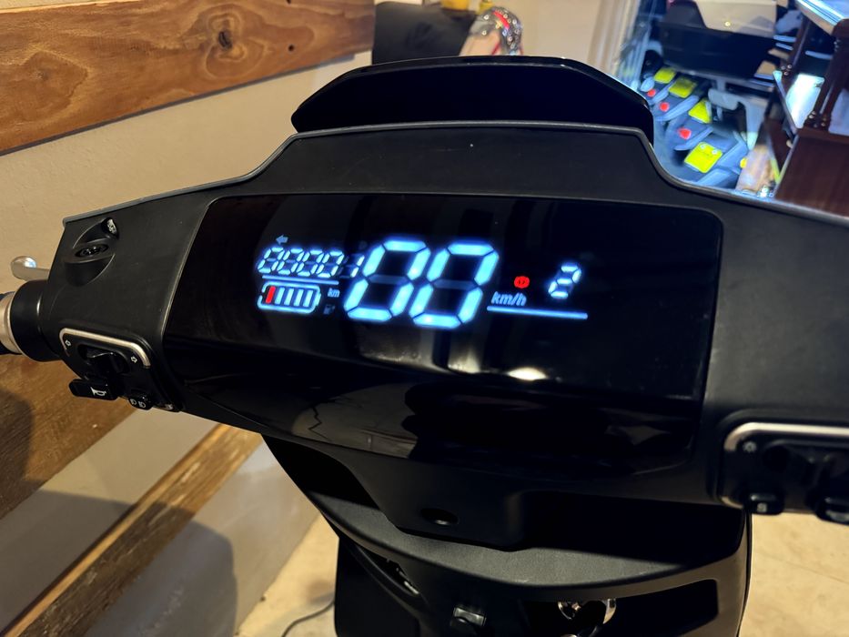 Scooter elétrica sem carta Seventeen Zoa 72v