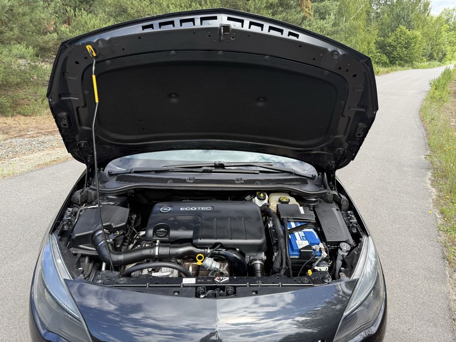 Продам/Обмін Opel Astra J 2012 1.7 дизель