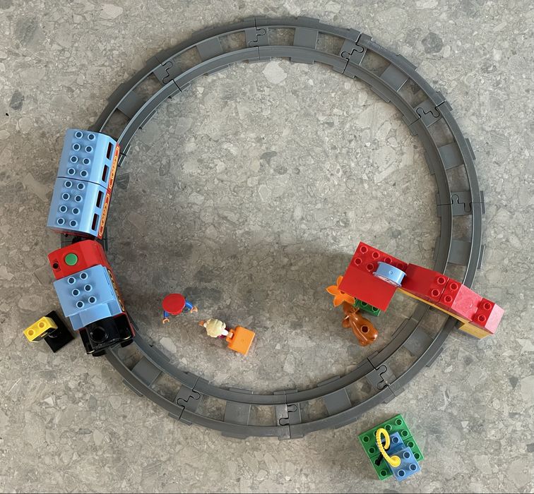 LEGO Duplo 10507 pociąg kolejka deluxe tory