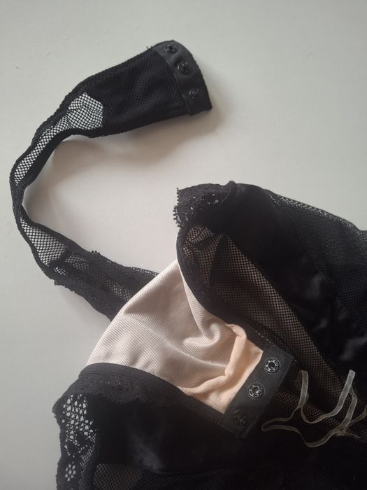 Zmysłowe body damskie