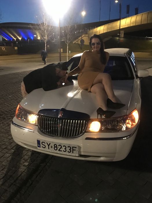 Wynajem limuzyny/Urodziny/Panieńskie/Limuzyna/Kawalerskie