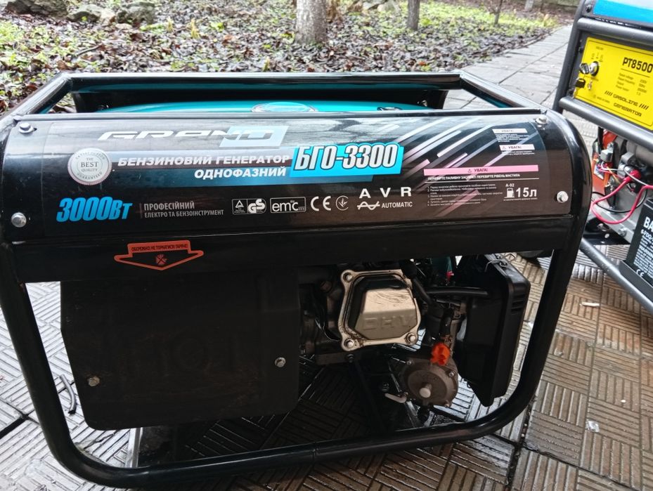 Генератор Grand 3300