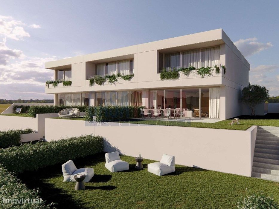 Moradia T3 Nova com Design Contemporâneo, Conforto - Esmeriz Vila N...