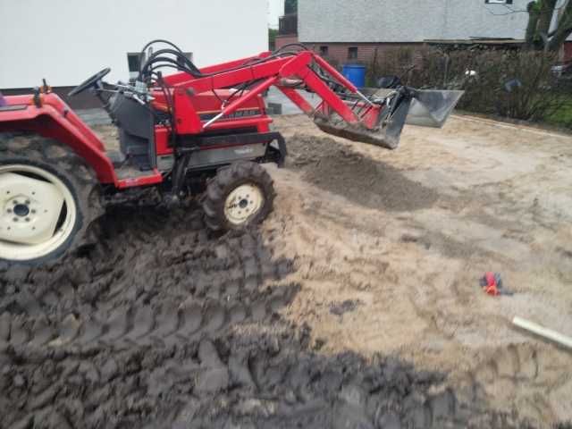 Minitraktorek, glebogryzarka separacyjna, mulczer, Mini ładowarka.