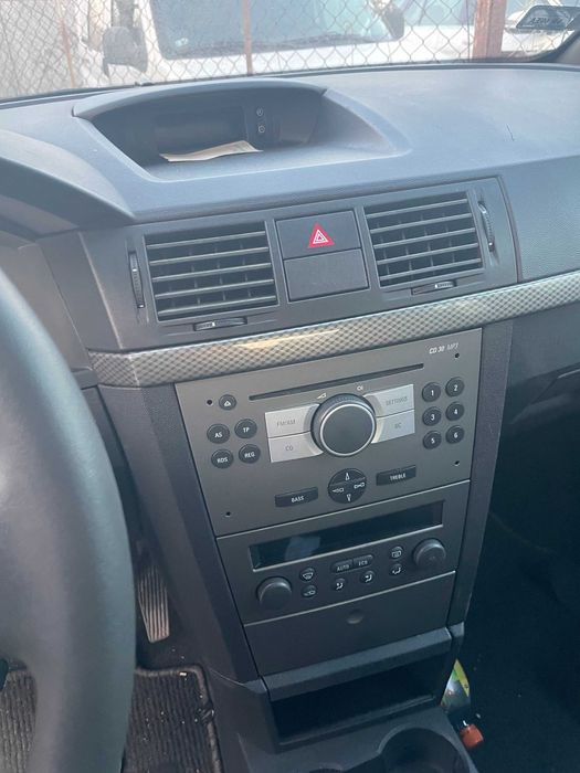 Opel Meriva Radio CD Fabryczne stan bdb z kodem