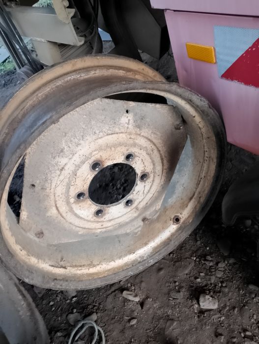 Tylne felgi władymirec,c330 silnik