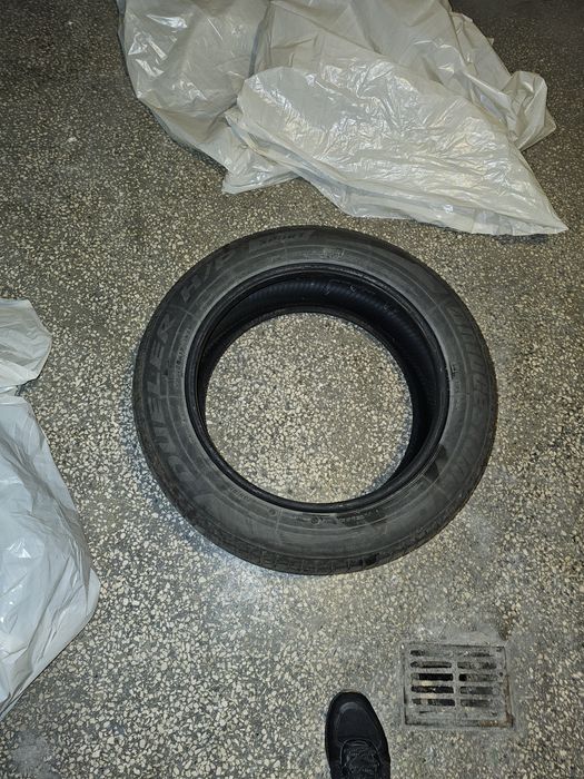 Opony 235/55/19 Bridgestone Dueler HP, letnie 4 sztuki, 20/21 rok.