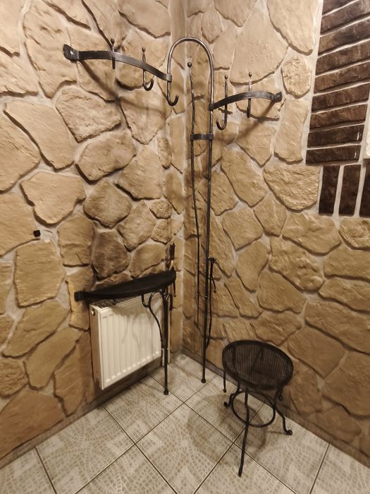 Garderoba kuta plus taboret i łyżka do butów