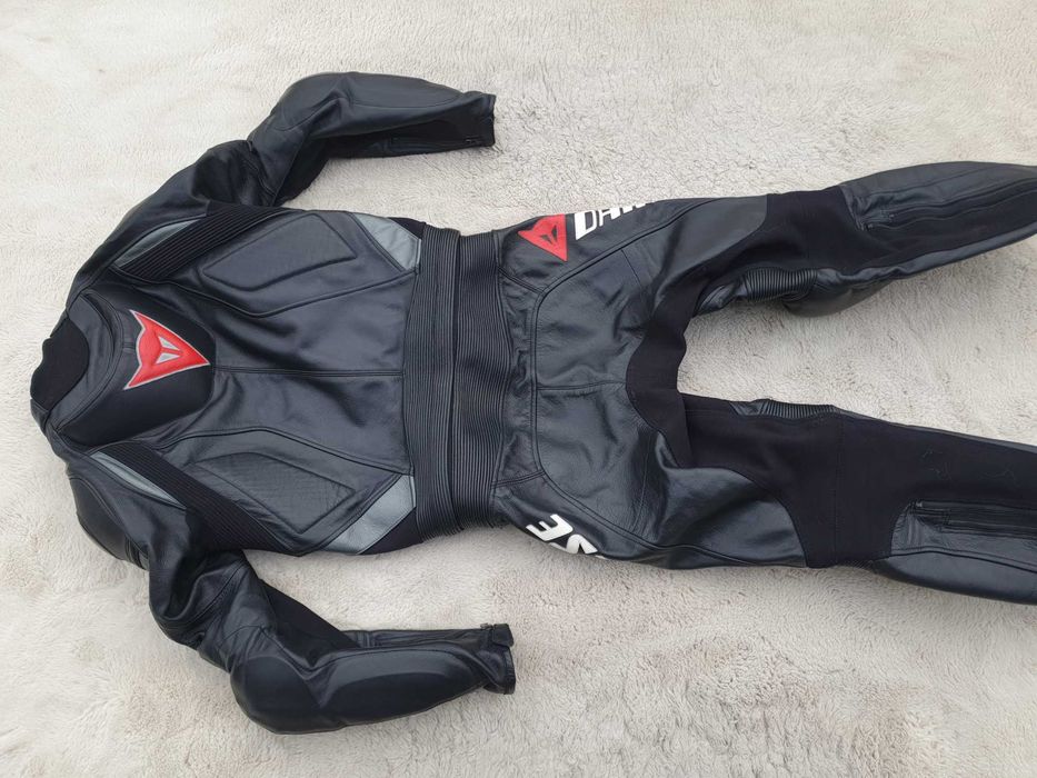 wys 12.08 Dainese Avro 48 Eur S , męski  kombinezon motocyklowy