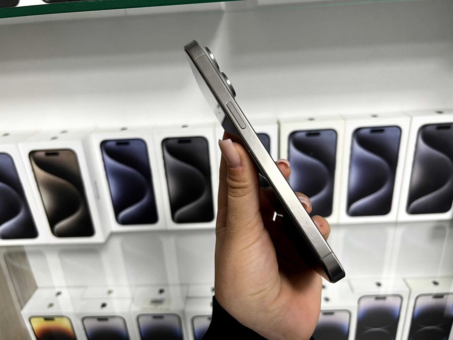 iPhone 15 Pro Max 256  GB Neverlock | Магазин | Гарантія